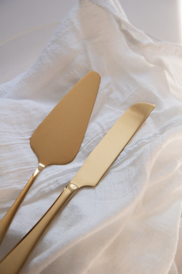 Ensemble pelle et couteau à gâteau