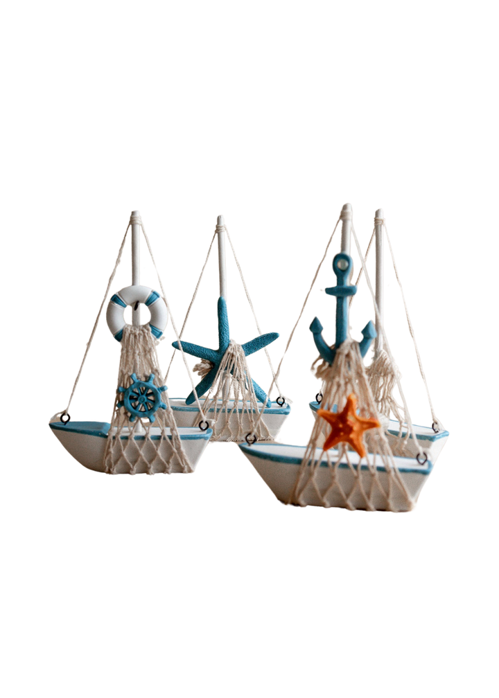 Petit bateau en bois
