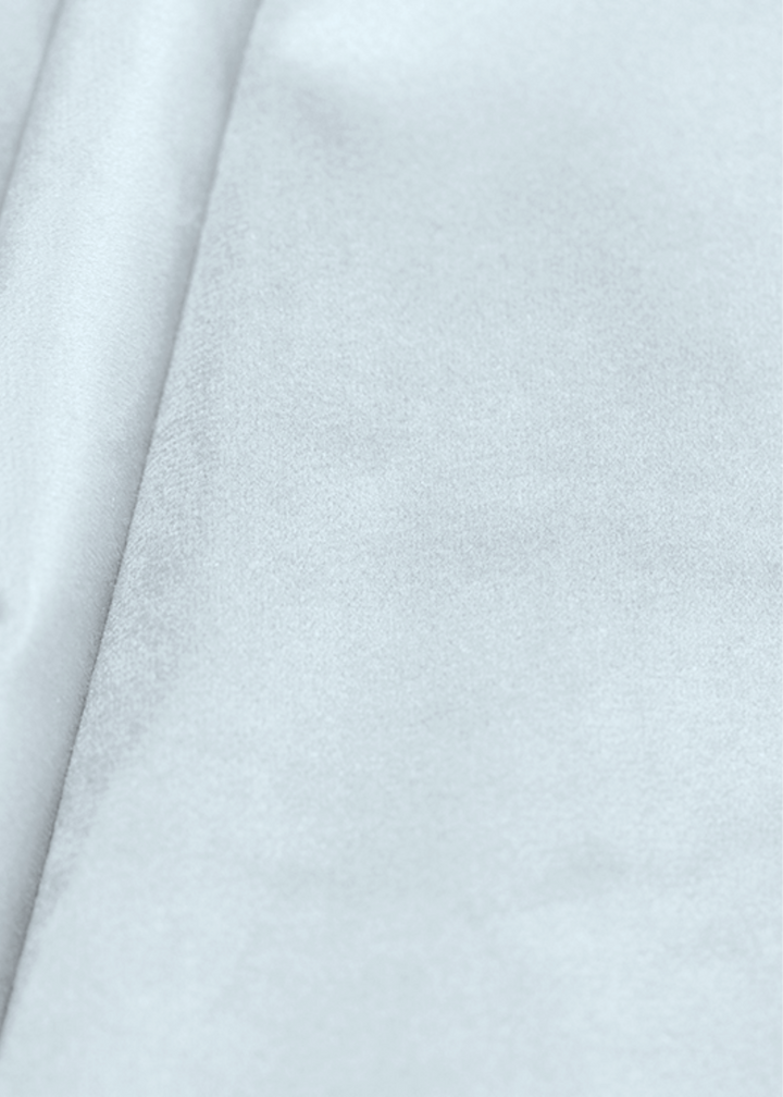 Nappe ronde de velours 132" - Bleu poudre
