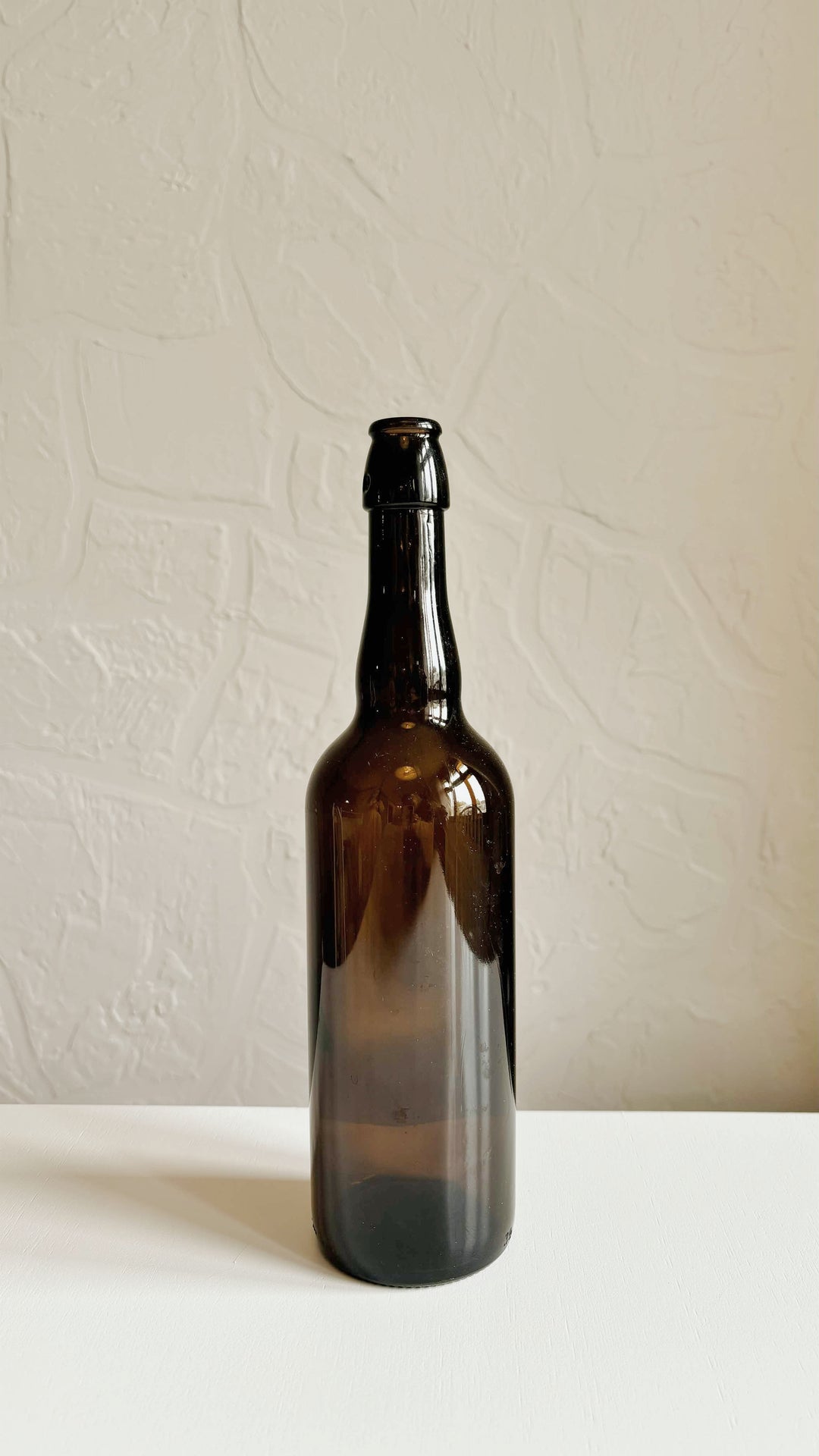 Bouteille en verre ambrée