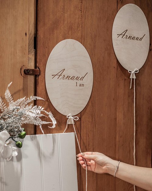 Ballons en bois personnalisé
